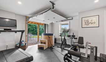 75 Ernest Day Rd, Hiram, ME 04041