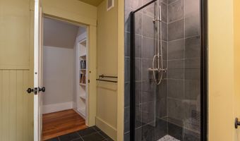 192 Western Ave, Brattleboro, VT 05301