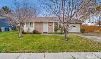 3199 N Cribbens Ave, Boise, ID 83713