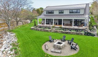 16 Blacks Lndg, Belfast, ME 04915