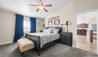 5577 Cottontree Ln, Ammon, ID 83406
