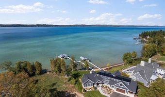 9214 Myrtle Ln, Alden, MI 49612