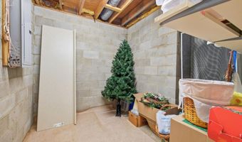 16 SPRUCE HOLLOW Rd, Basye, VA 22810