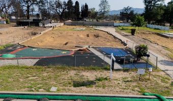 70 W Palm St, Altadena, CA 91001