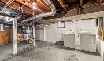 241 Wheeler St, Akron, OH 44304