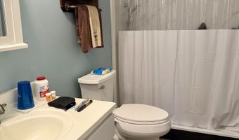 187 H Pope Rd, Adrian, GA 31002