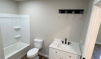 904 Jefferson St E, Sulphur Springs, TX 75482