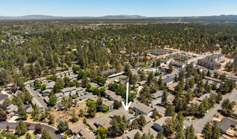 1630 SE Tempest Dr 10, Bend, OR 97702