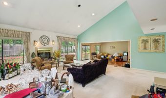 1 Morley Ct Albertson, Albertson, NY 11507