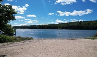163 Winterberry Rd, Narragansett, RI 02874