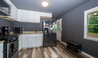 269 Cedarwood Ln, Antioch, IL 60002