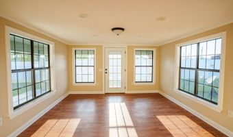 469 Dyal Rd, Baxley, GA 31513