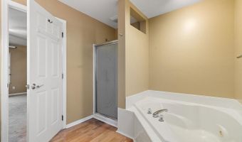 120 GEORGE Ct, Bear, DE 19701