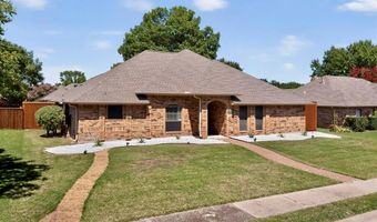 903 Willow Brook Dr, Allen, TX 75002