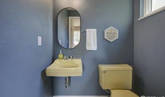 4236 Redwood Ct, Boulder, CO 80301