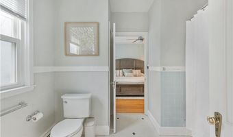 112 Esplanade, Middletown, RI 02842