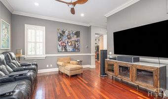 11 Turnbull Ln, Savannah, GA 31410