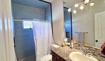 3805 PALOMAS Dr NE, Albuquerque, NM 87110