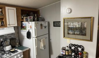 260 S Land Ave 17, Benson, AZ 85602