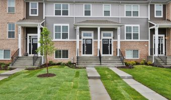 2252 Stonegate Rd, Algonquin, IL 60102