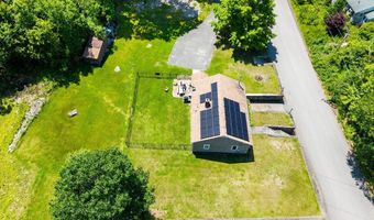 898 Cottage St, Athol, MA 01331