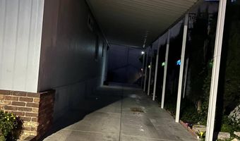1241 N East St 40, Anaheim, CA 92805