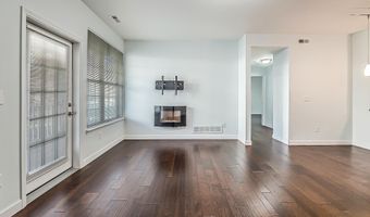 922 W Summerfield Glen Cir, Ann Arbor, MI 48103