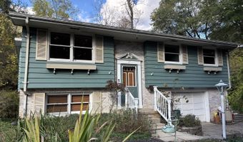 17 Ring, Athens, OH 45701