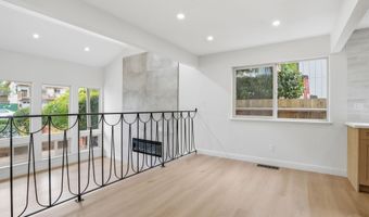 2011 Dolphin Dr, Aptos, CA 95003
