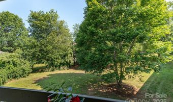806 Abbey Cir, Asheville, NC 28805