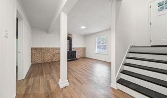 6806 CANNA Hl, Bartlett, TN 38135