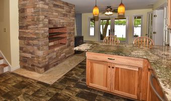 96 Avery Shrs, Coventry, CT 06238