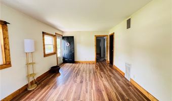 5854 Knollwood Dr, Ashtabula, OH 44004