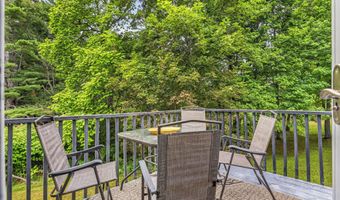 748 Riverside Dr, Augusta, ME 04330