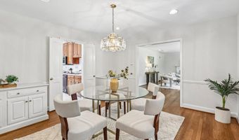 5601 KIRKWOOD Dr, Bethesda, MD 20816