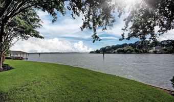 120 Port Ln, Brandon, MS 39047