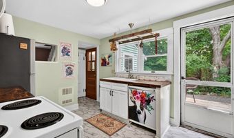 53 Central St, Ashburnham, MA 01430