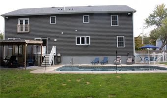 27 Rosedale Ave, Barrington, RI 02806