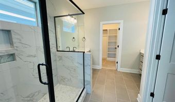 200 E Moore St B, Apex, NC 27502