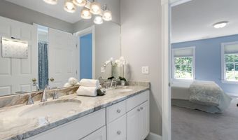134 Kingswood Dr, Avon, CT 06001