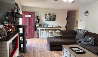 400 S 7th St, Akron, IA 51001