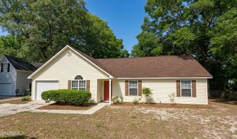 36 Le Moyne Dr, Beaufort, SC 29907