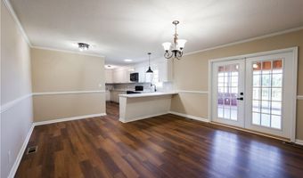 215 Scenic Cir, Boiling Springs, SC 29316