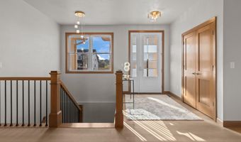 266 E SWEETWATER Way, Appleton, WI 54913