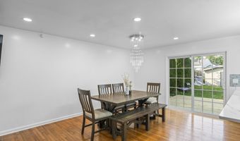 26 Mohican Pl, Albany, NY 12208