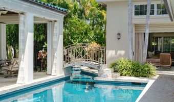 917 Iiwi St, Honolulu, HI 96816