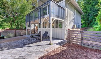 704 Encino Dr, Aptos, CA 95003