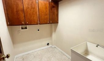 3905 DUMFRIES Ct, Apopka, FL 32712