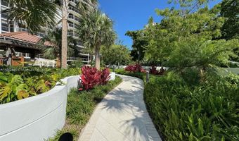 20281 E Country Club Dr 2405, Aventura, FL 33180