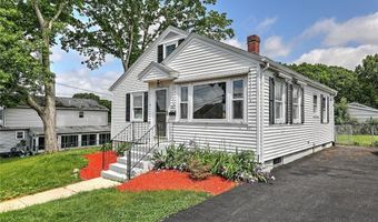 247 Grosvenor Ave, North Providence, RI 02904